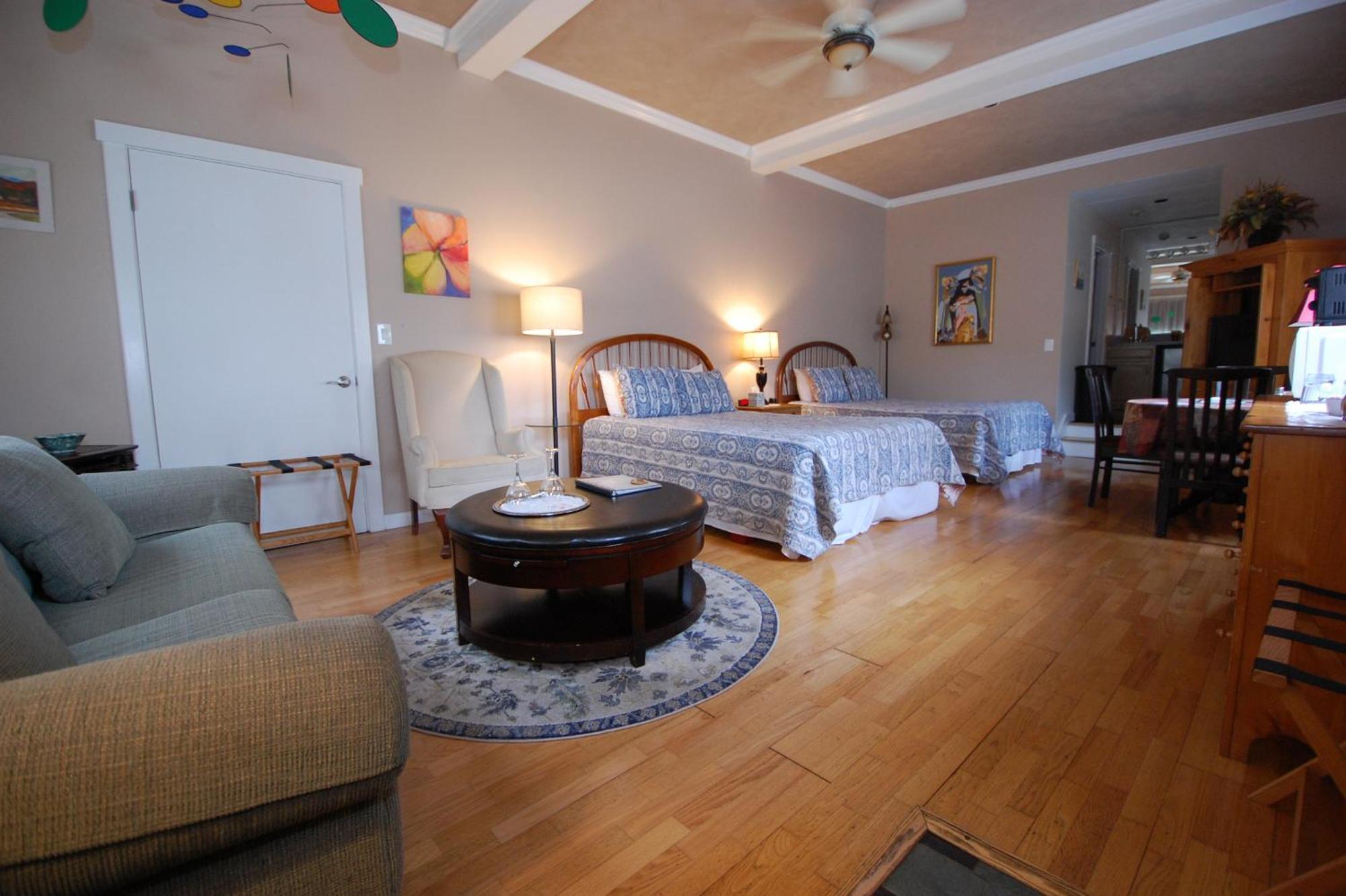 West Stockbridge Shaker Mill Inn الغرفة الصورة