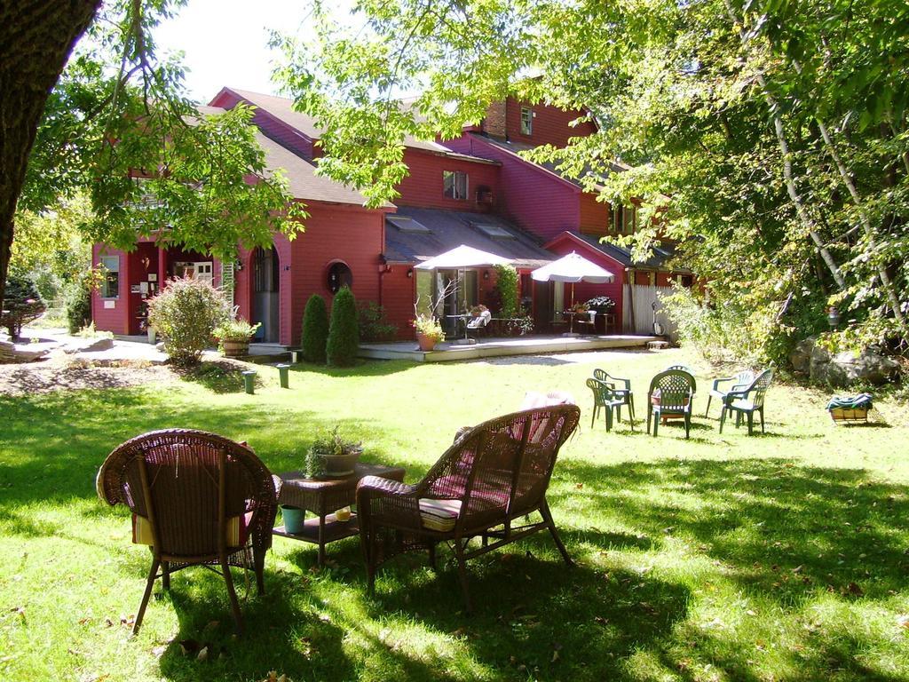 West Stockbridge Shaker Mill Inn المظهر الخارجي الصورة