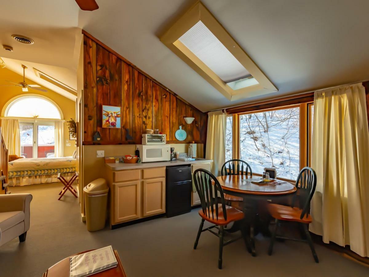 West Stockbridge Shaker Mill Inn المظهر الخارجي الصورة